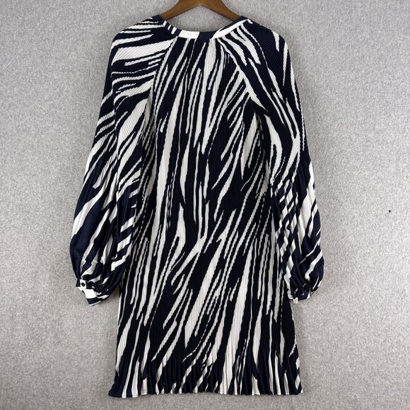 Banana Republic Dress Women's Medium Navy Zebra Print Shift V-Neck Pleated NWT - Picture 10 of 10